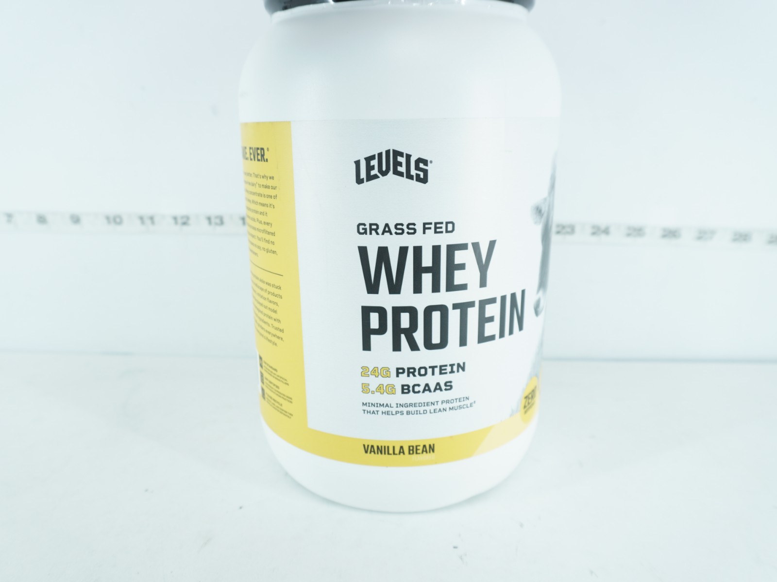 LEVELS GRASS FED WHEY PROTEIN POWDER, 24G OF PROTEIN, VANILLA BEAN 2 LB EXP:6/28