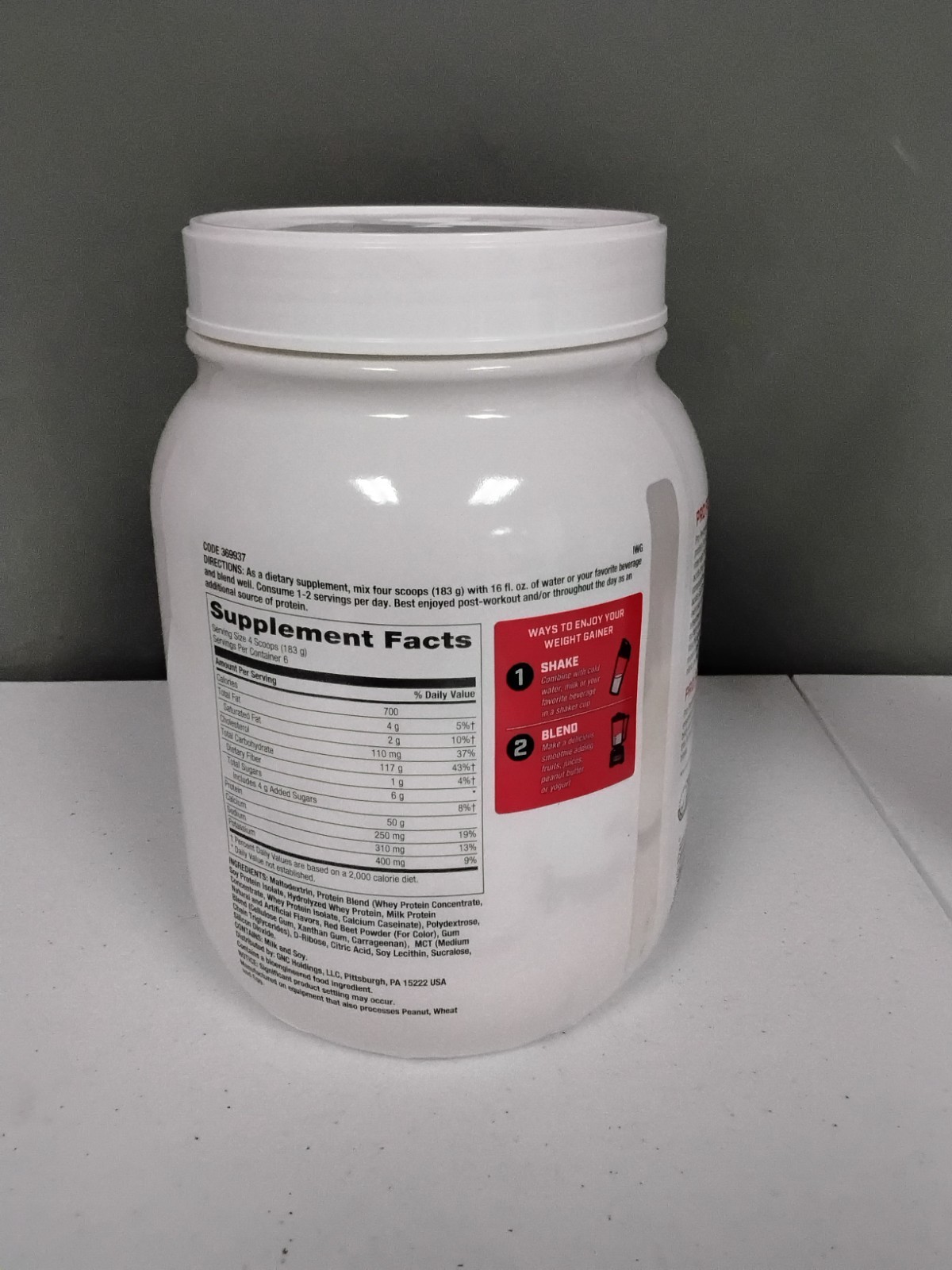 Sealed! GNC Pro Performance Weight Gainer 50g Protein 700 Calories Exp 10/2026