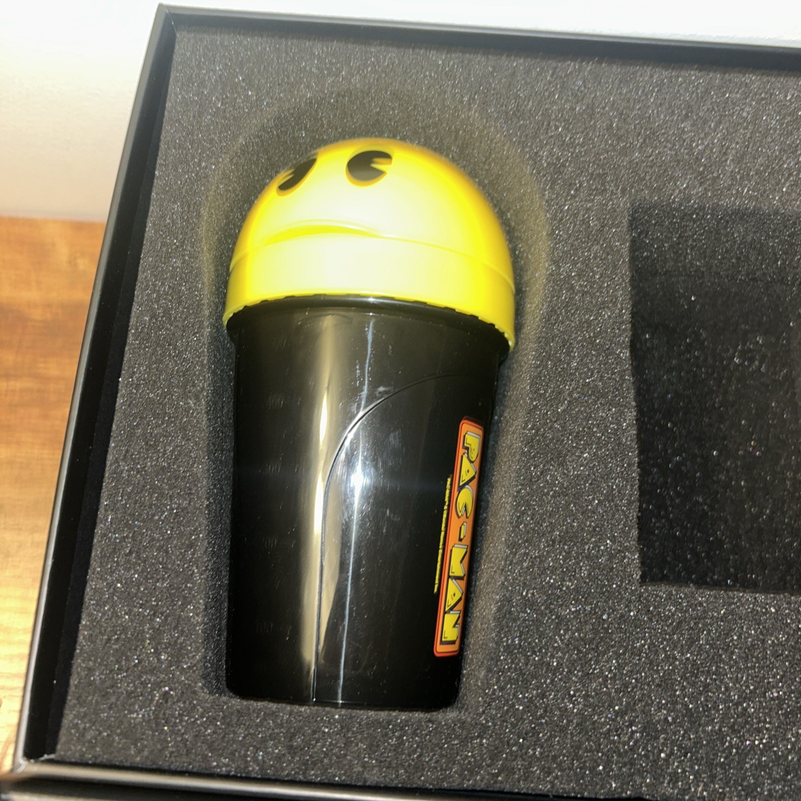G FUEL Pac-Man Limited Edition Light Up Collector’s Box & Shaker Bottle Set