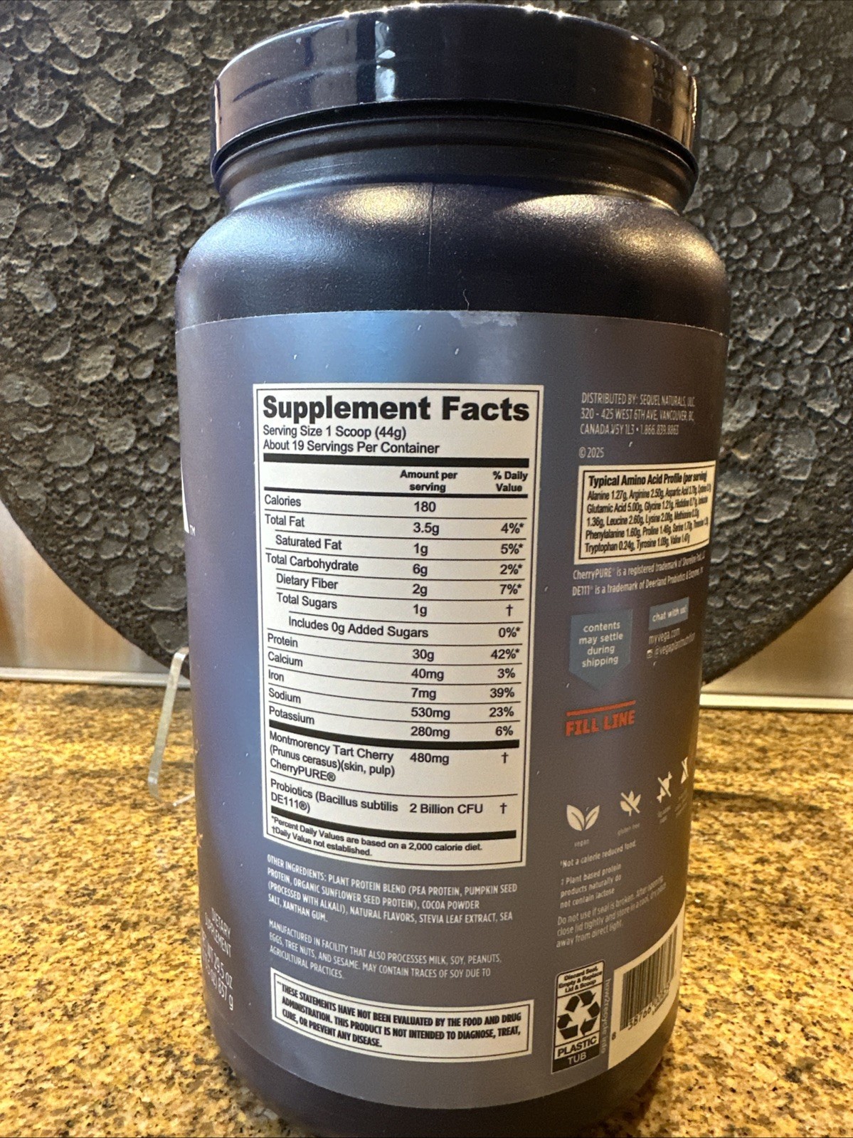 Vega Performance Protein + Recovery 1lb Creamy Chocolate 19 Servings Exp01/15/27