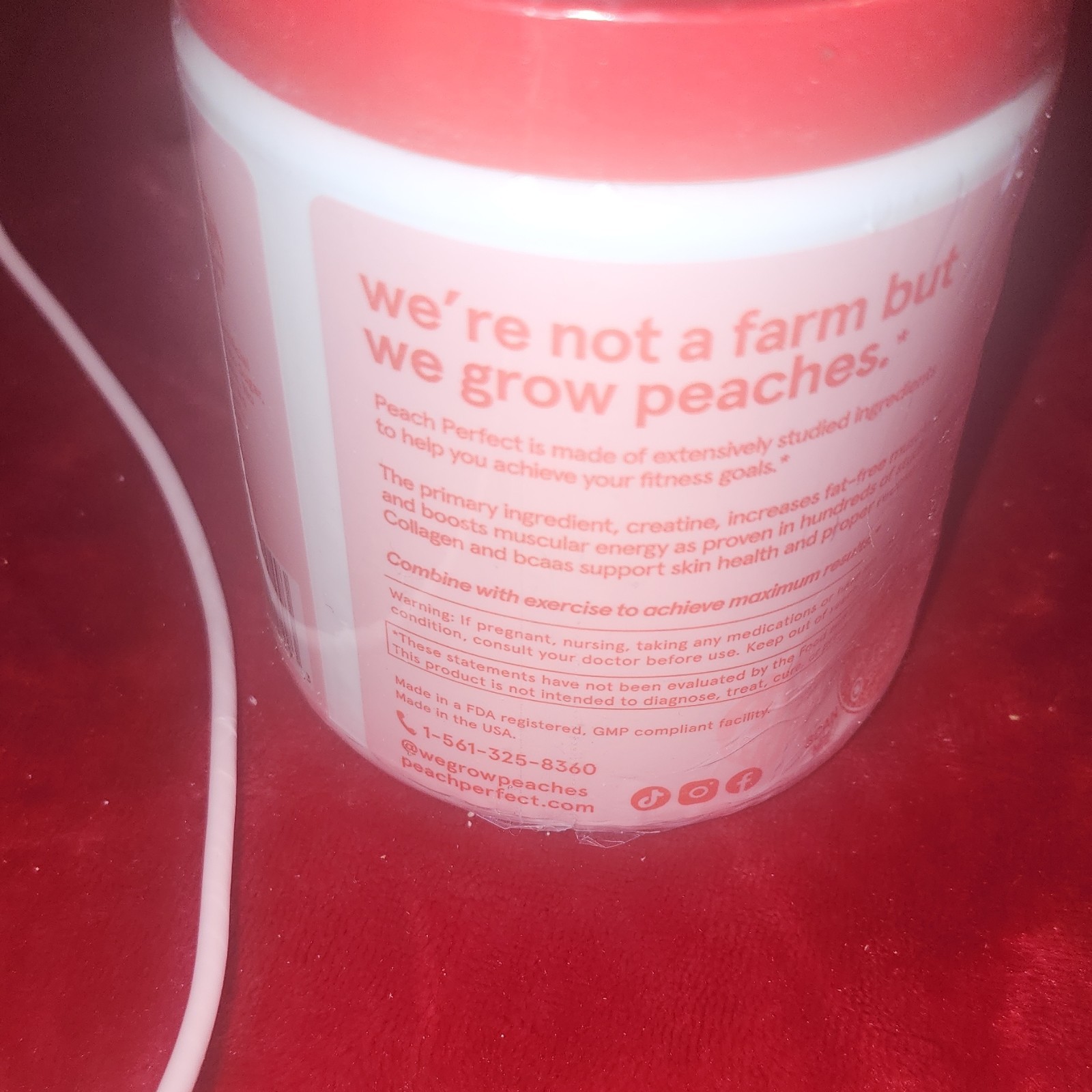 Peach Perfect Creatine Monohydrate Pink Lemonade Powder BCAA 30 Servings