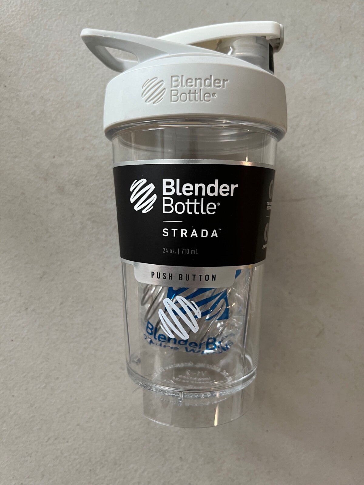 Blender Bottle Strada 24 oz. Insulated Shaker Cup with Loop Top