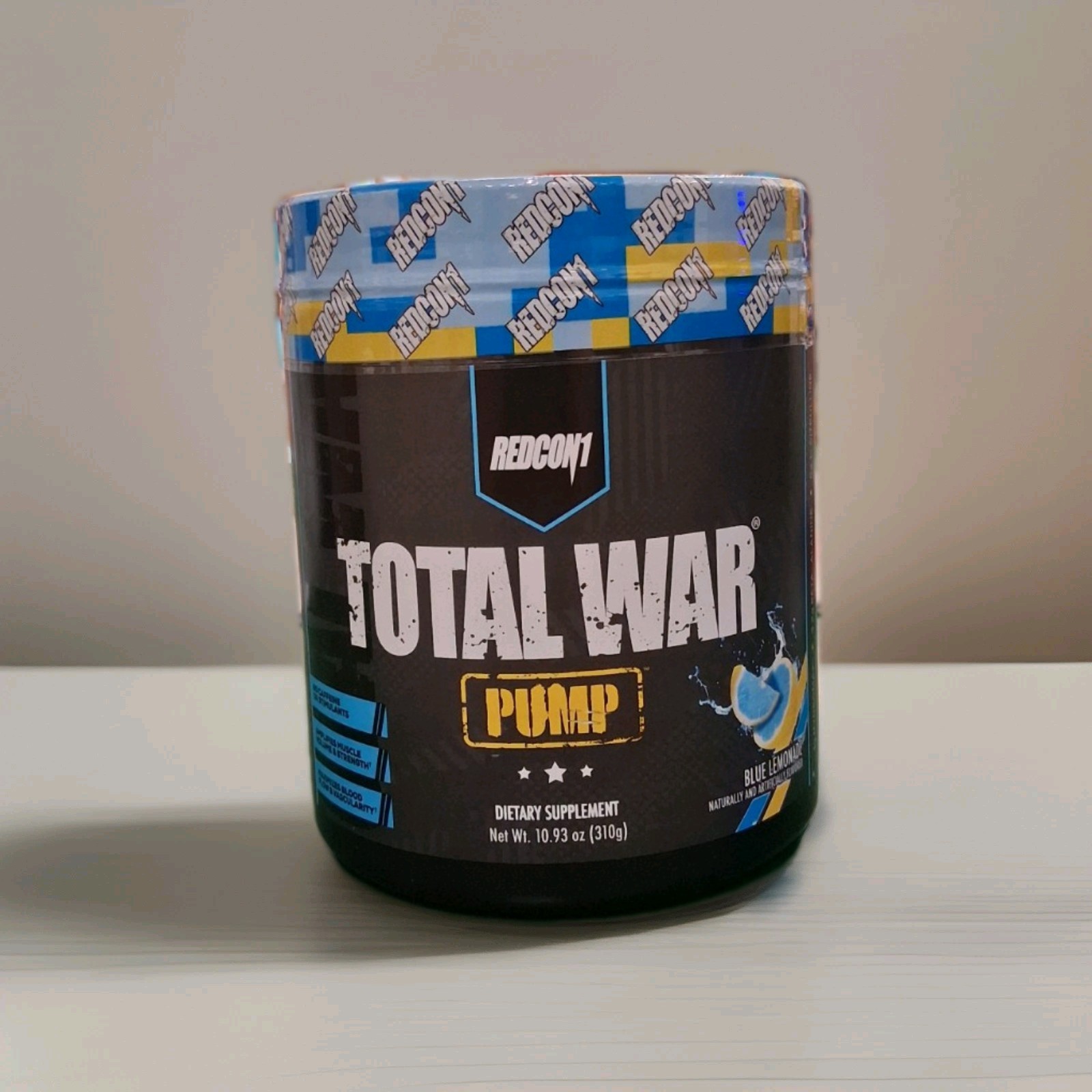 REDCON1 – TOTAL WAR PUMP STIM FREE PRE WORKOUT – BLUE LEMONADE (40 SERVING)