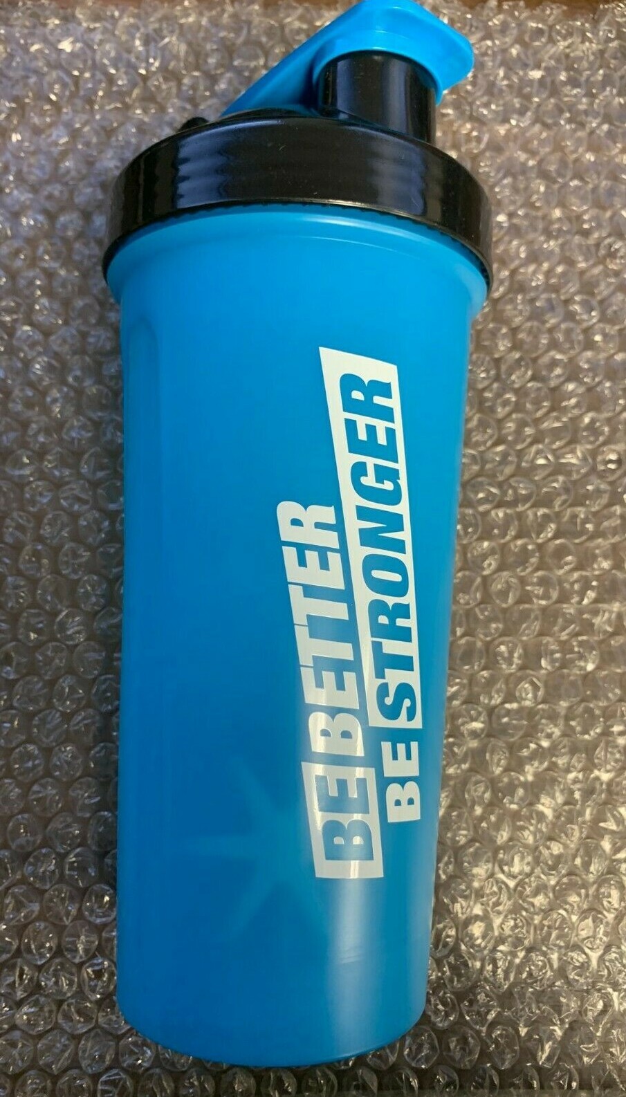 BPI Sports Shaker bottle – 20oz Blue and Black – **Free Shipping**