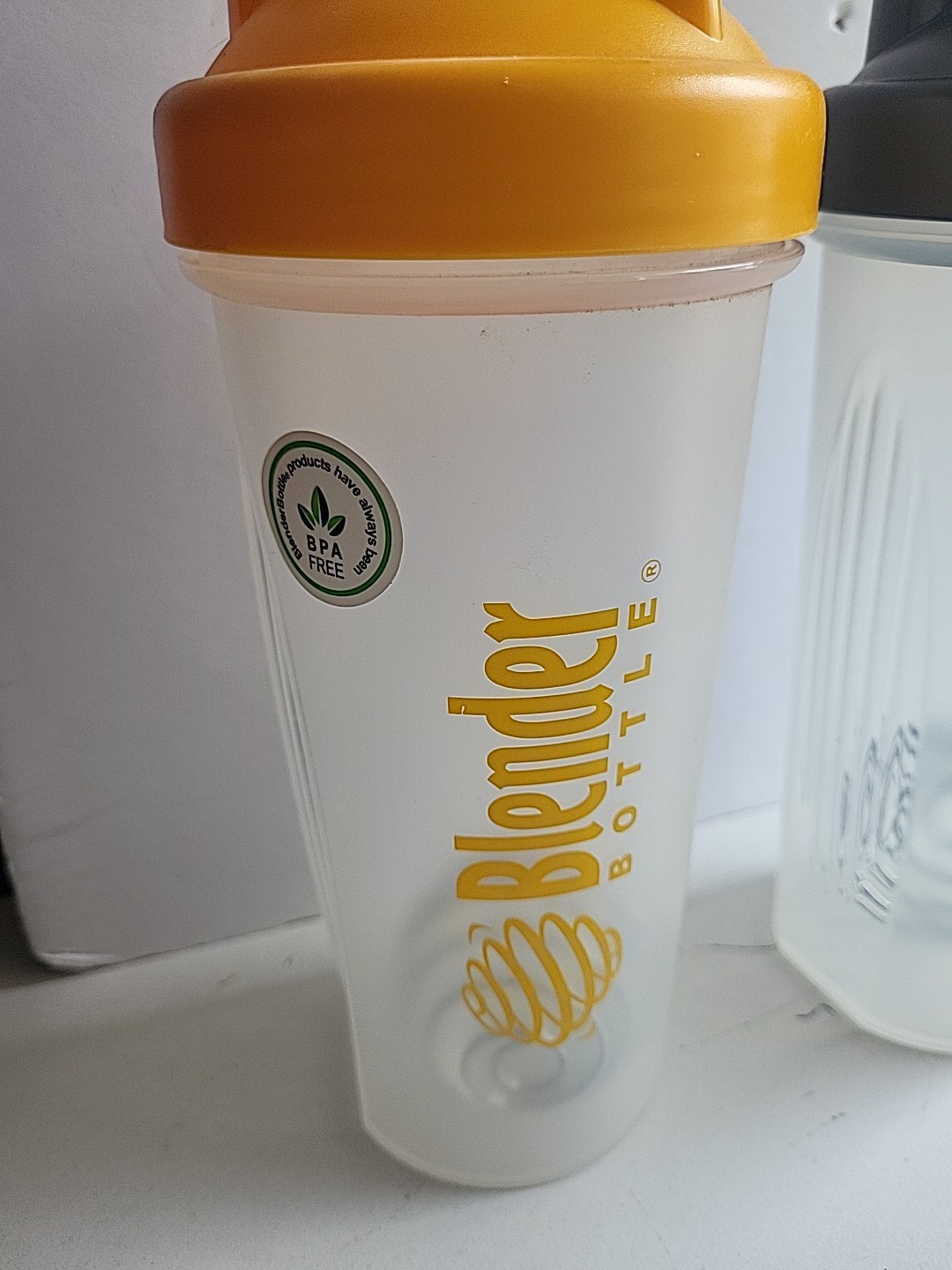 2 Pack Blender Bottle Classic 20 oz. Shaker Mixer Cup with Loop Top Sprouts Mkt