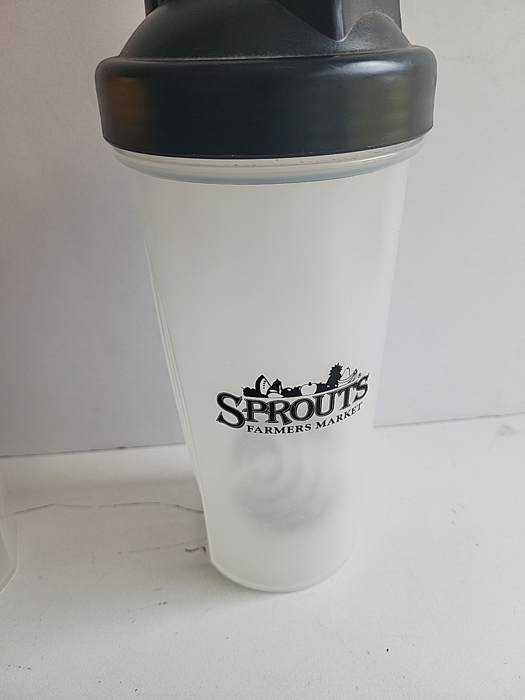 2 Pack Blender Bottle Classic 20 oz. Shaker Mixer Cup with Loop Top Sprouts Mkt
