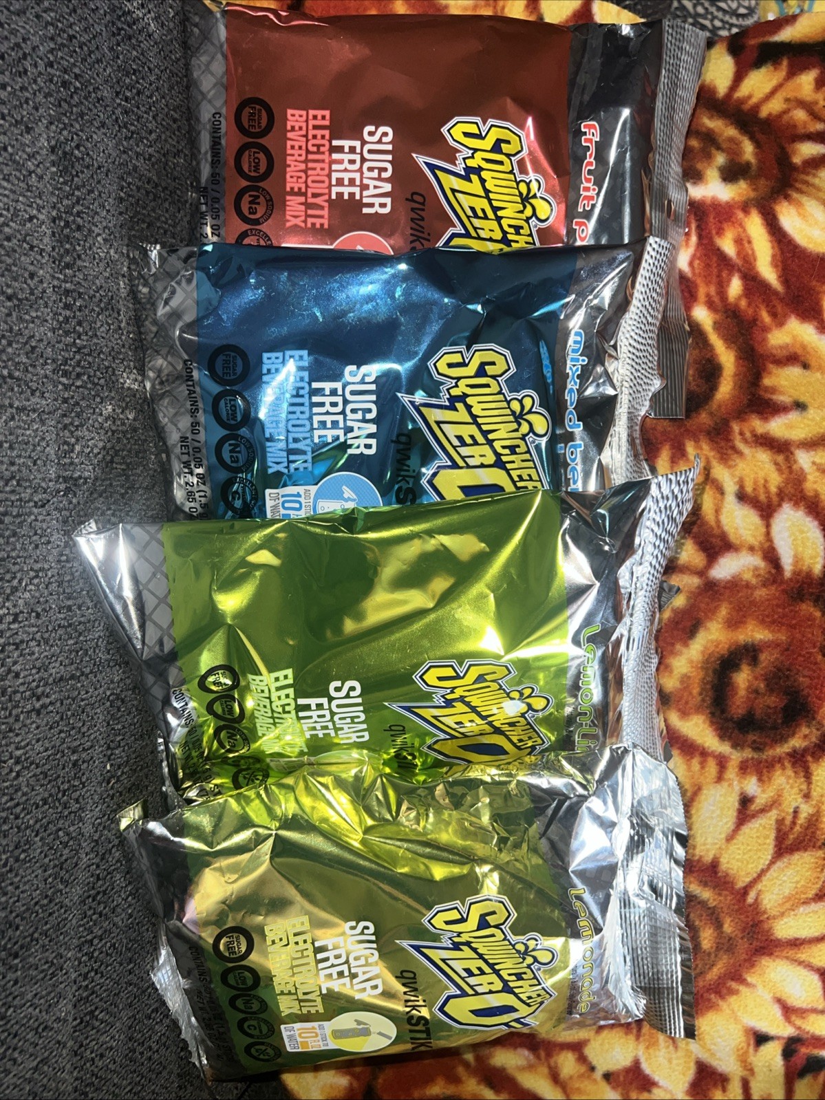Sqwincher ZERO Qwik Stik Electrolyte Drink Mix Variety Lot – 4 Bags 200 Sticks