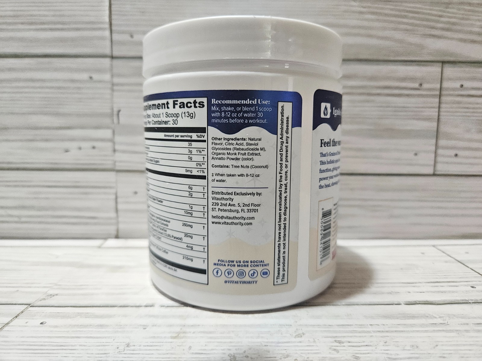 Vitauthority Vita Pre Pre-Workout Hydration Powder Paradise Punch 13.5oz 12/2026