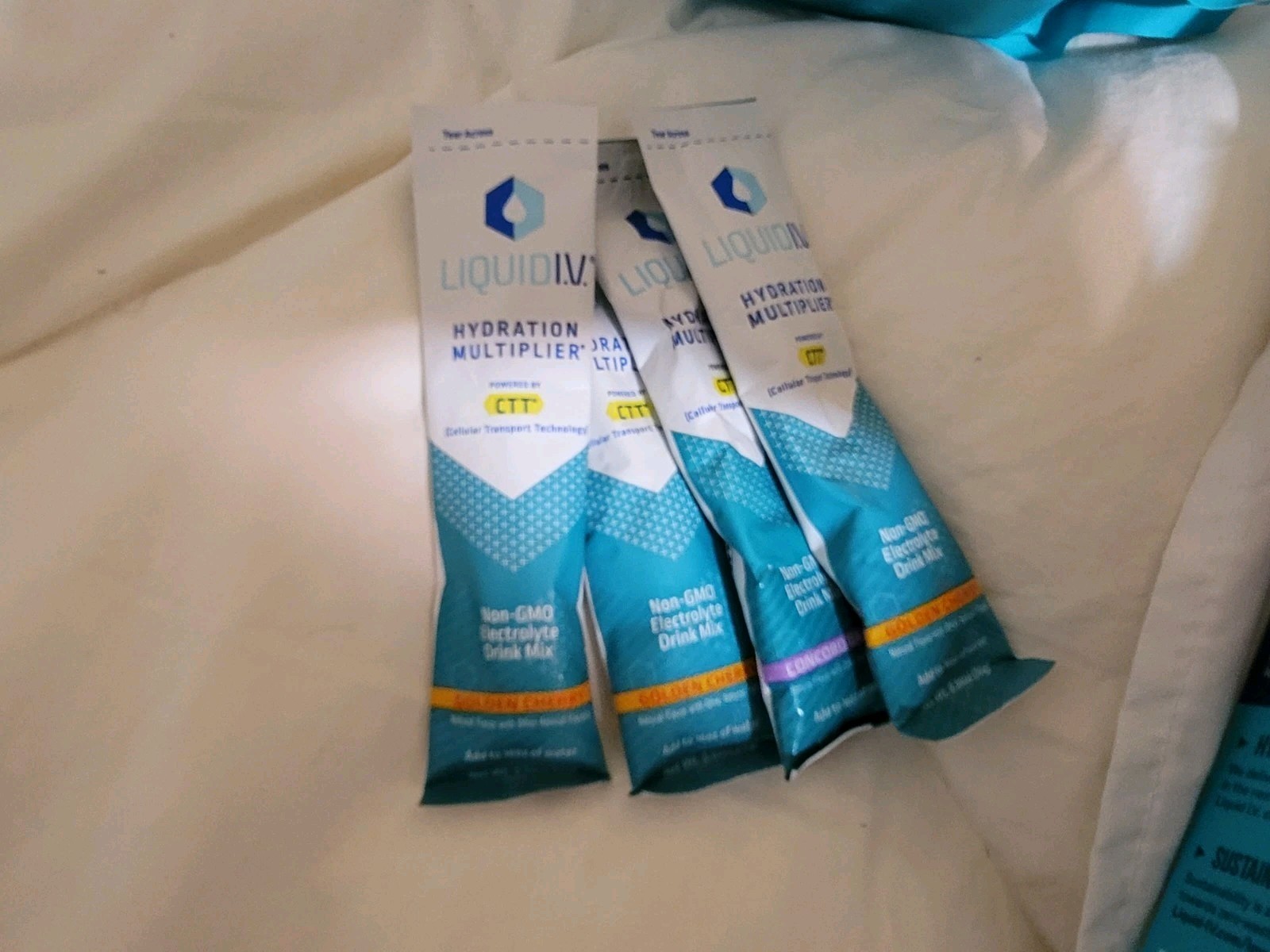 Liquid IV Hydration Multipl Electrolyte Mix ! 66 Packets. Add 16 Oz Water Each