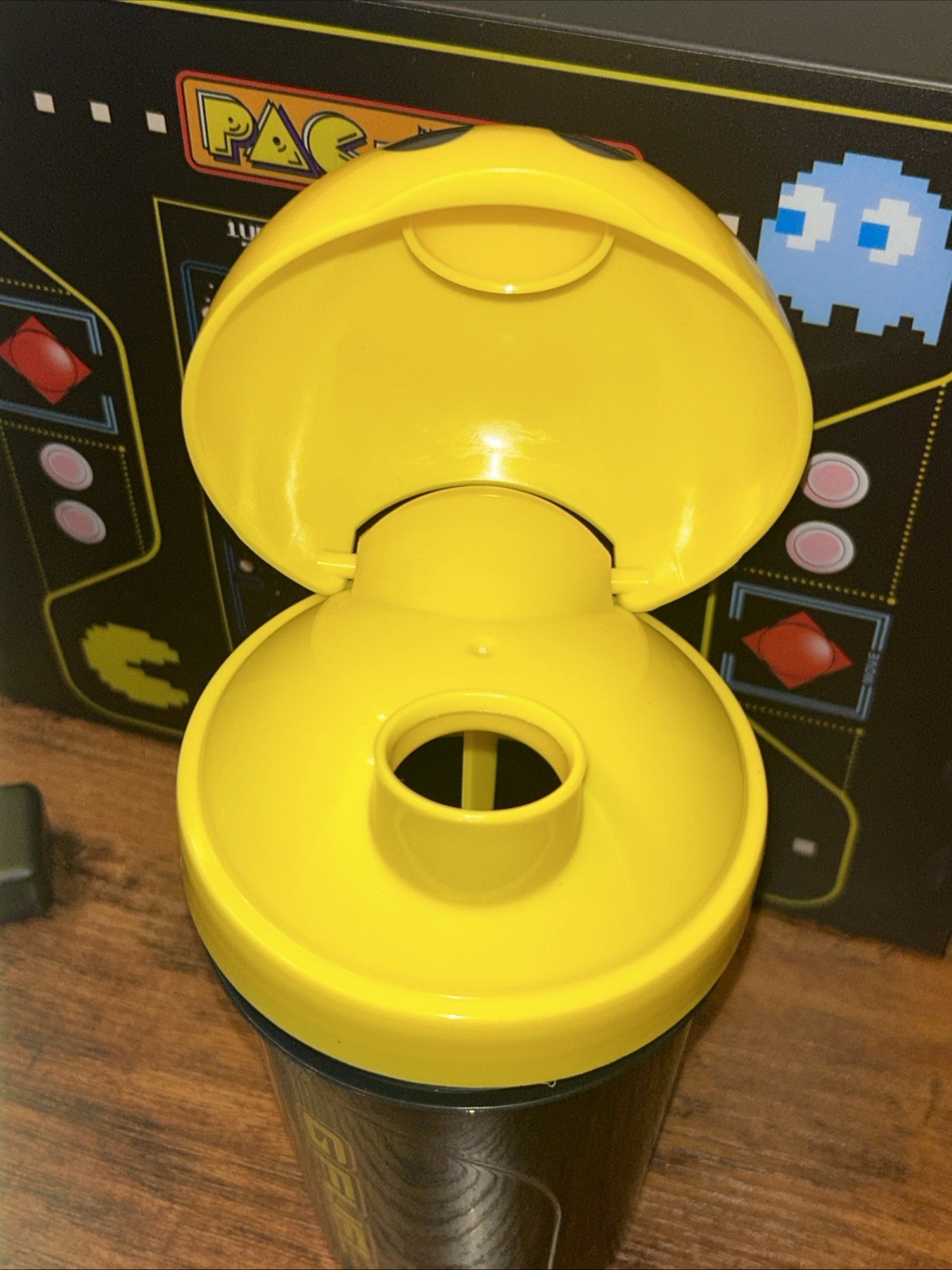 G FUEL Pac-Man Limited Edition Light Up Collector’s Box & Shaker Bottle Set