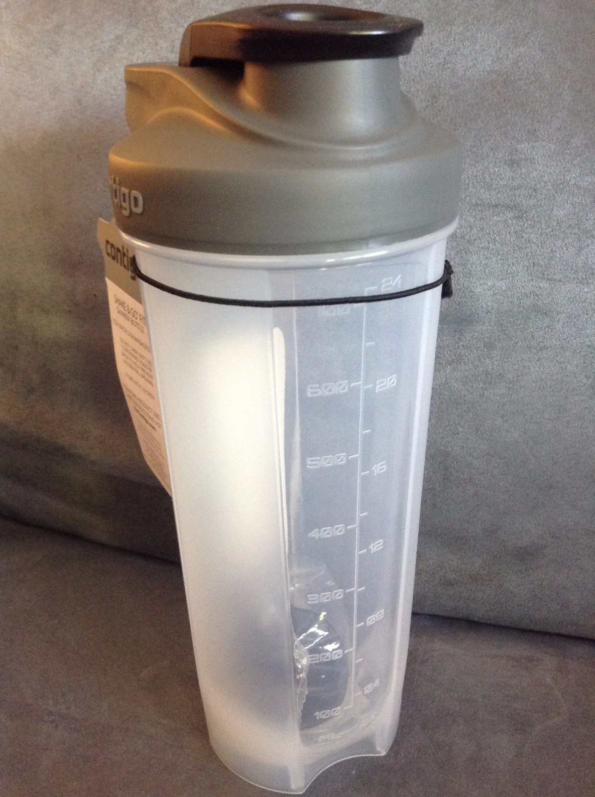 CONTIGO SHAKE & GO FIT SHAKER BOTTLE FOR SMOOTHIES/PROTEIN SHAKES 28 OZ – NEW