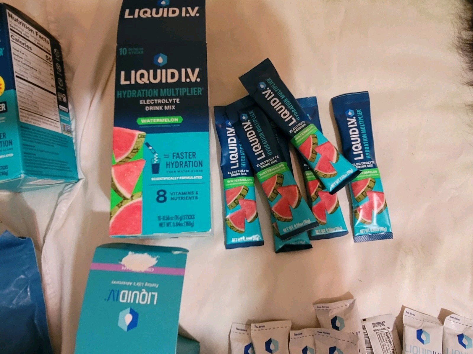 Liquid IV Hydration Multipl Electrolyte Mix ! 66 Packets. Add 16 Oz Water Each