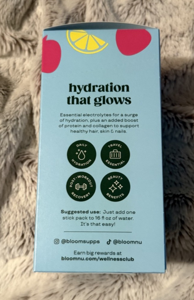 Bloom Daily Hydration Sticks ~ Strawberry Lemonade ~ 5 Count ~ Exp 4/2028 ~ NIB!