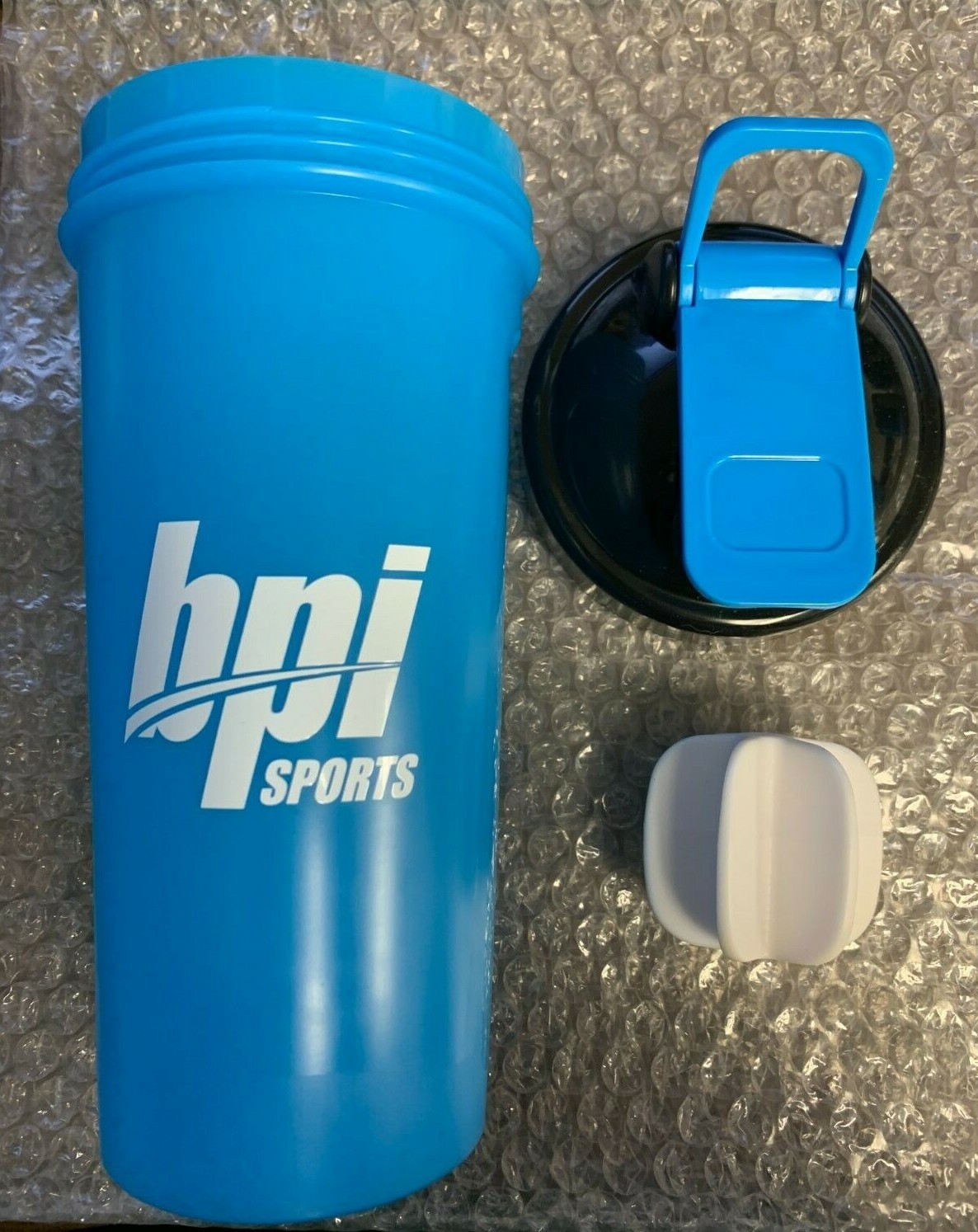BPI Sports Shaker bottle – 20oz Blue and Black – **Free Shipping**