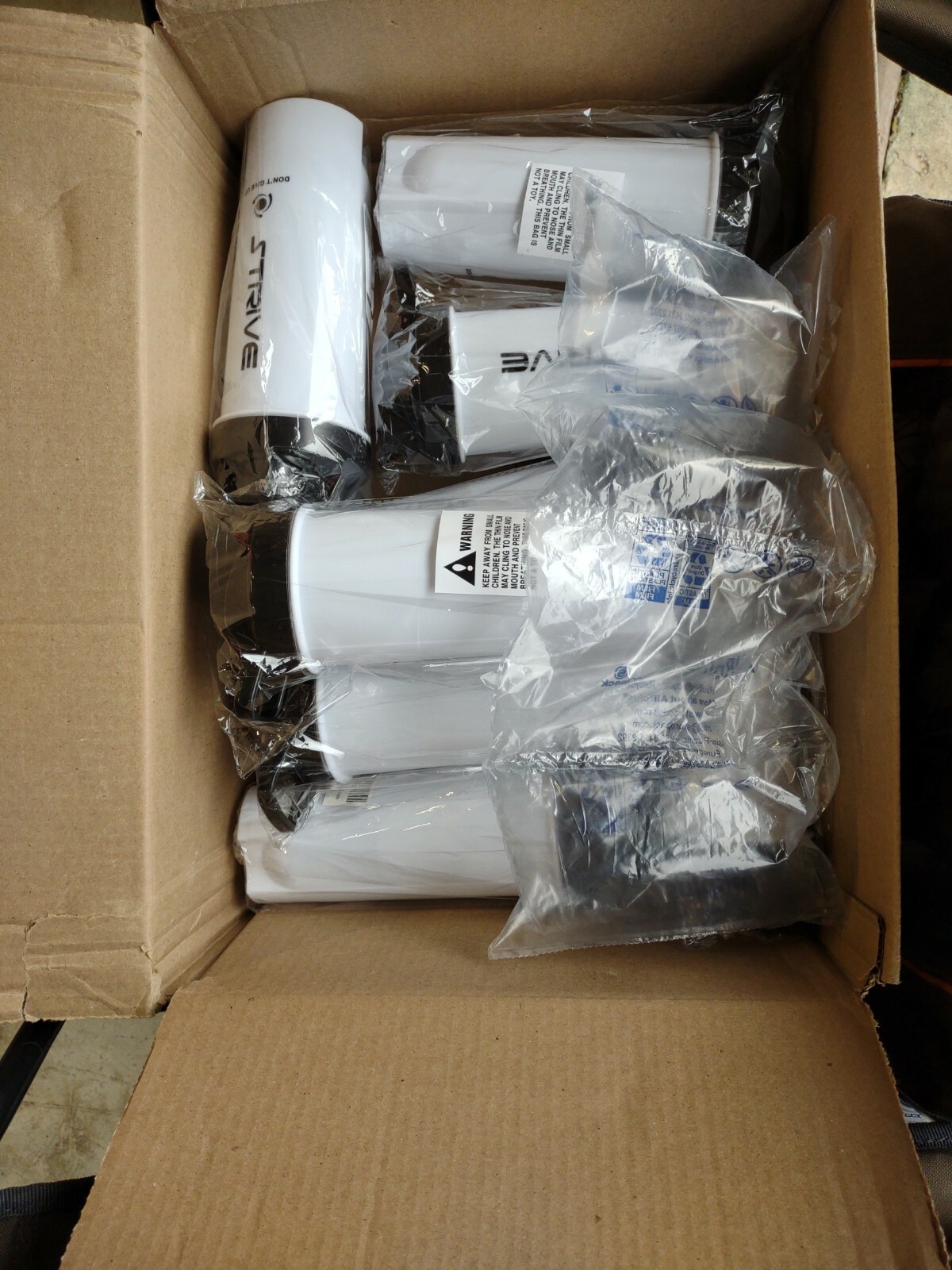 8 Shaker Bottle’s 24oz Mixer For Protein Shake, Smoothie, Juice