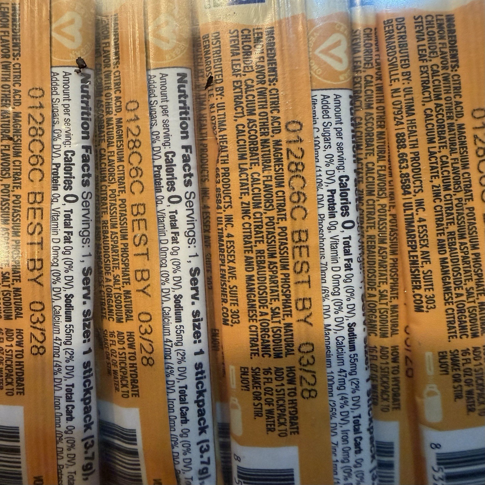 25 Count Ultima Replenisher, Electrolyte Hydration Drink Mix Sticks- Lemonade