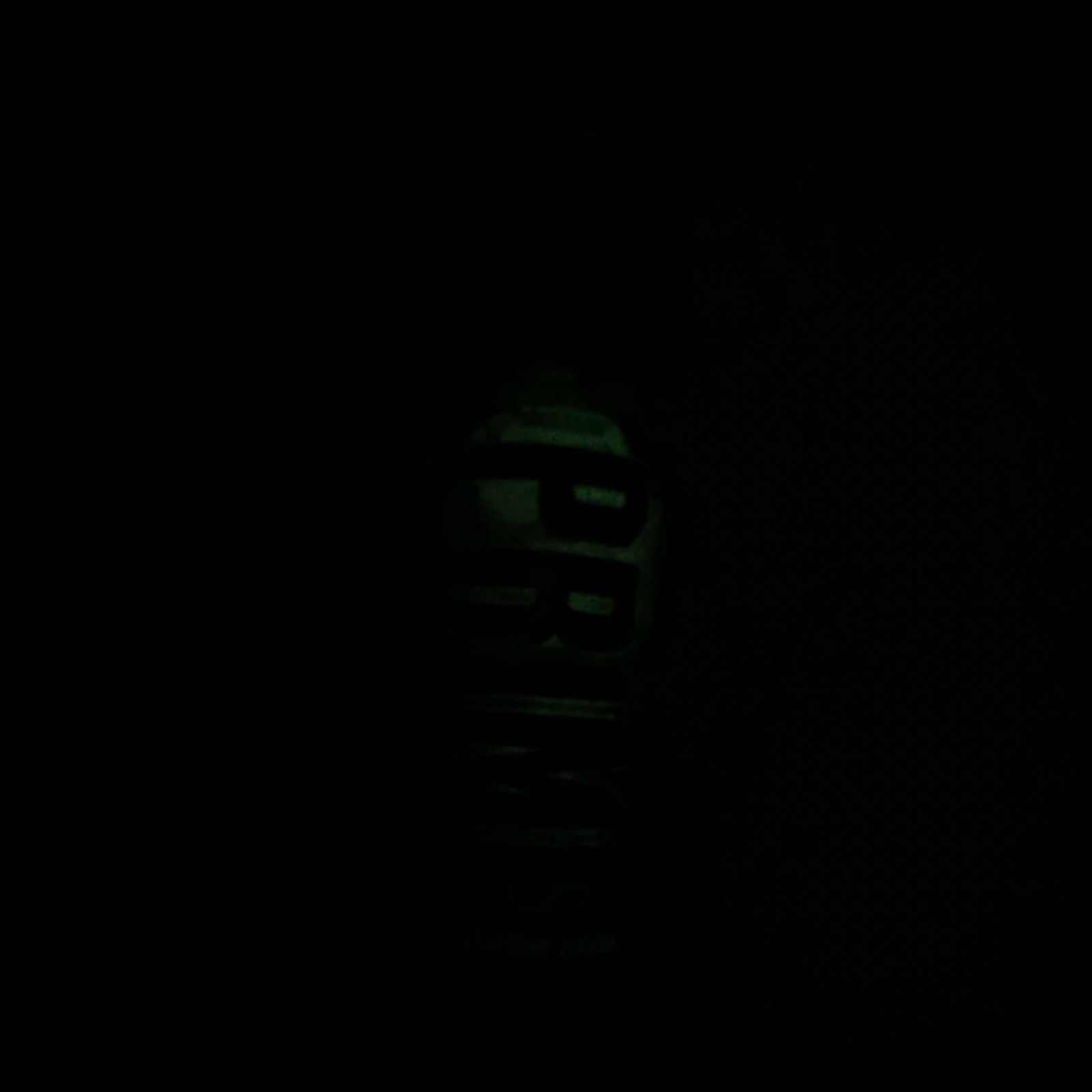 PRIME Hydration Electrolyte Drink Glowberry V2 Glow in the dark (expired)