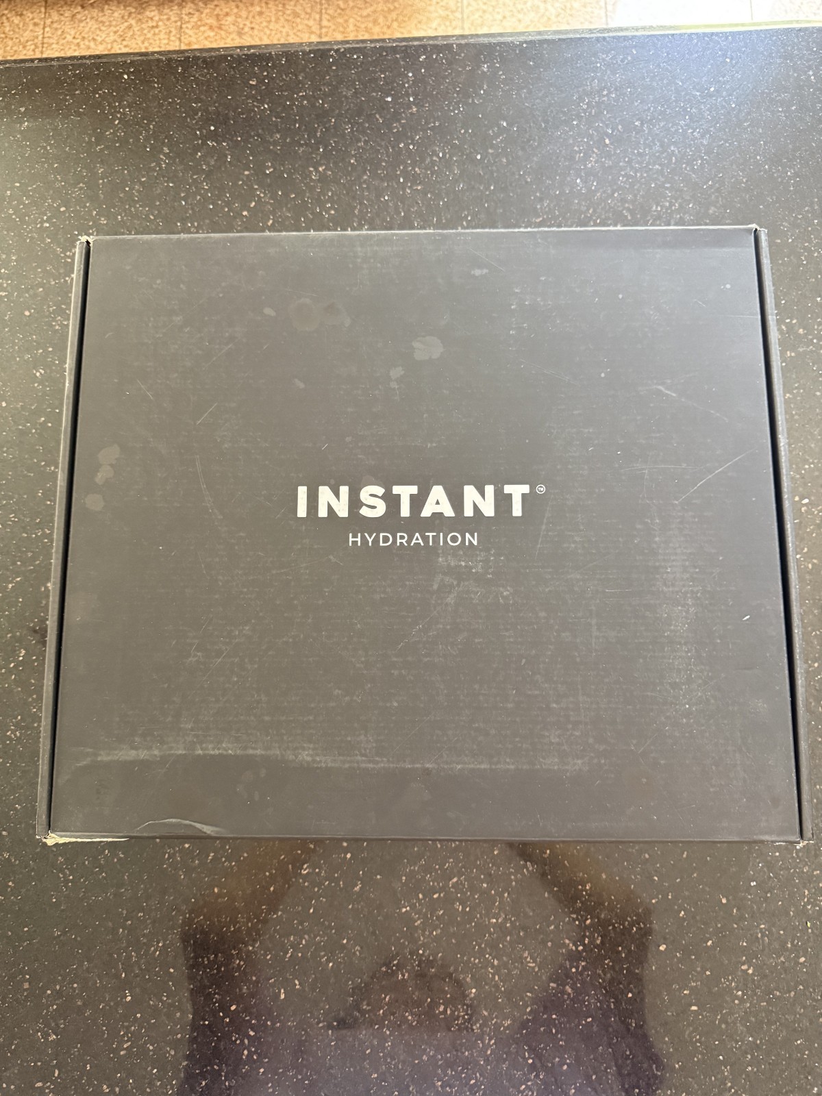 Instant Hydration Electrolytes, Vitamins & Glass Water Bottle – Complete Box Set
