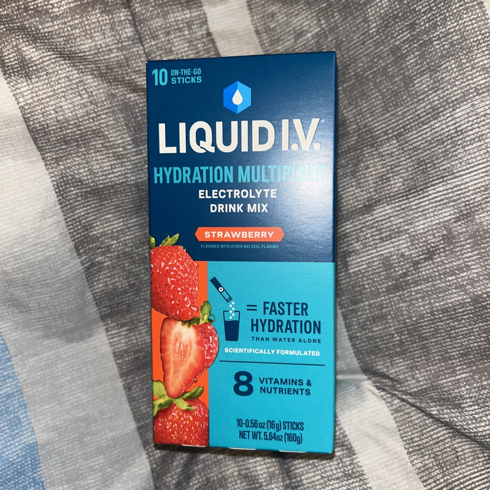 Liquid IV Hydration Multiplier Strawberry 10 Count 0.56 OZ EXP 1/28