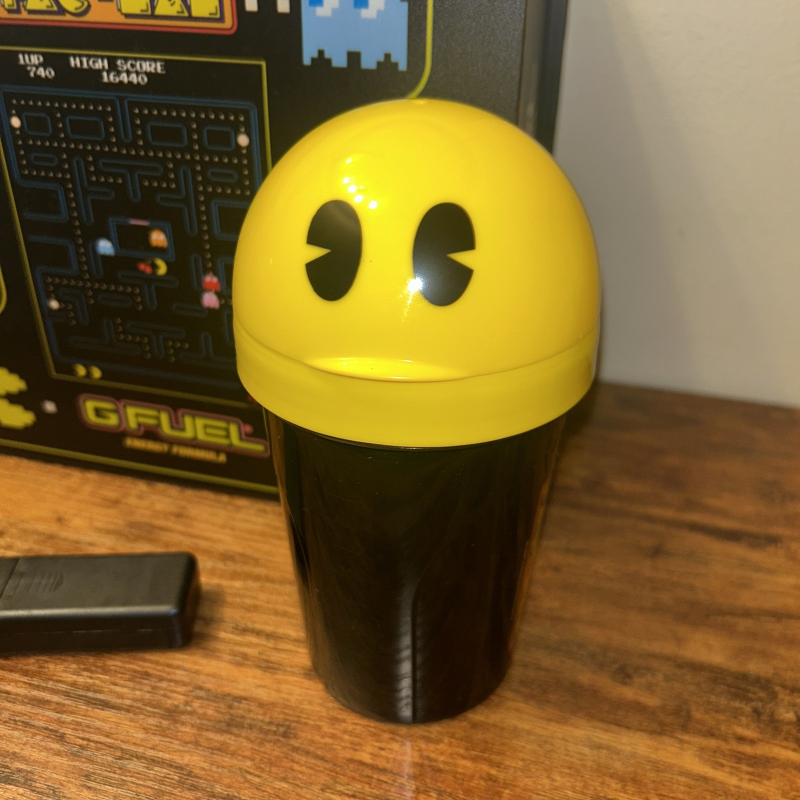 G FUEL Pac-Man Limited Edition Light Up Collector’s Box & Shaker Bottle Set